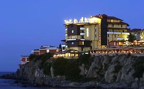 Хотел Парнас